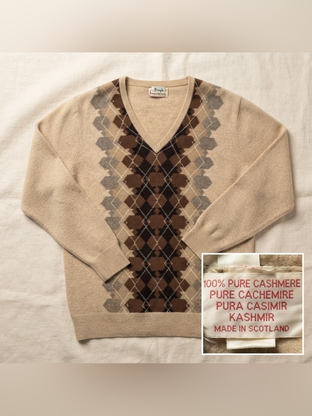 Vintage Pringle of Scotland 100% Cashmere Argyle V-Neck Sweater Size 38 Tan Brow